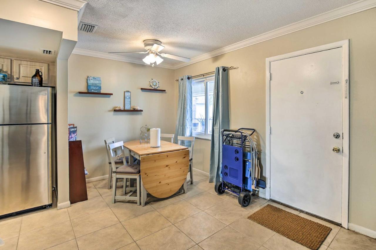 St Pete Condo With Heated Pool - Less Than 1 Mi To Beach! St. Pete Beach Bagian luar foto