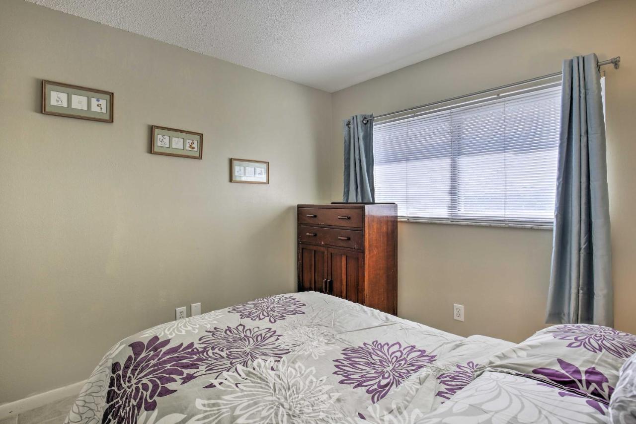 St Pete Condo With Heated Pool - Less Than 1 Mi To Beach! St. Pete Beach Bagian luar foto
